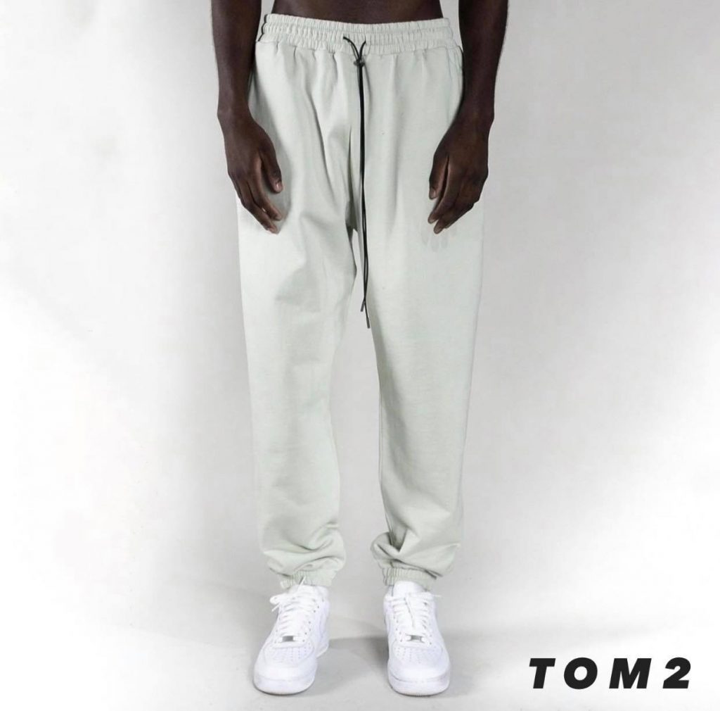 TOM2 – Clothes and accessories