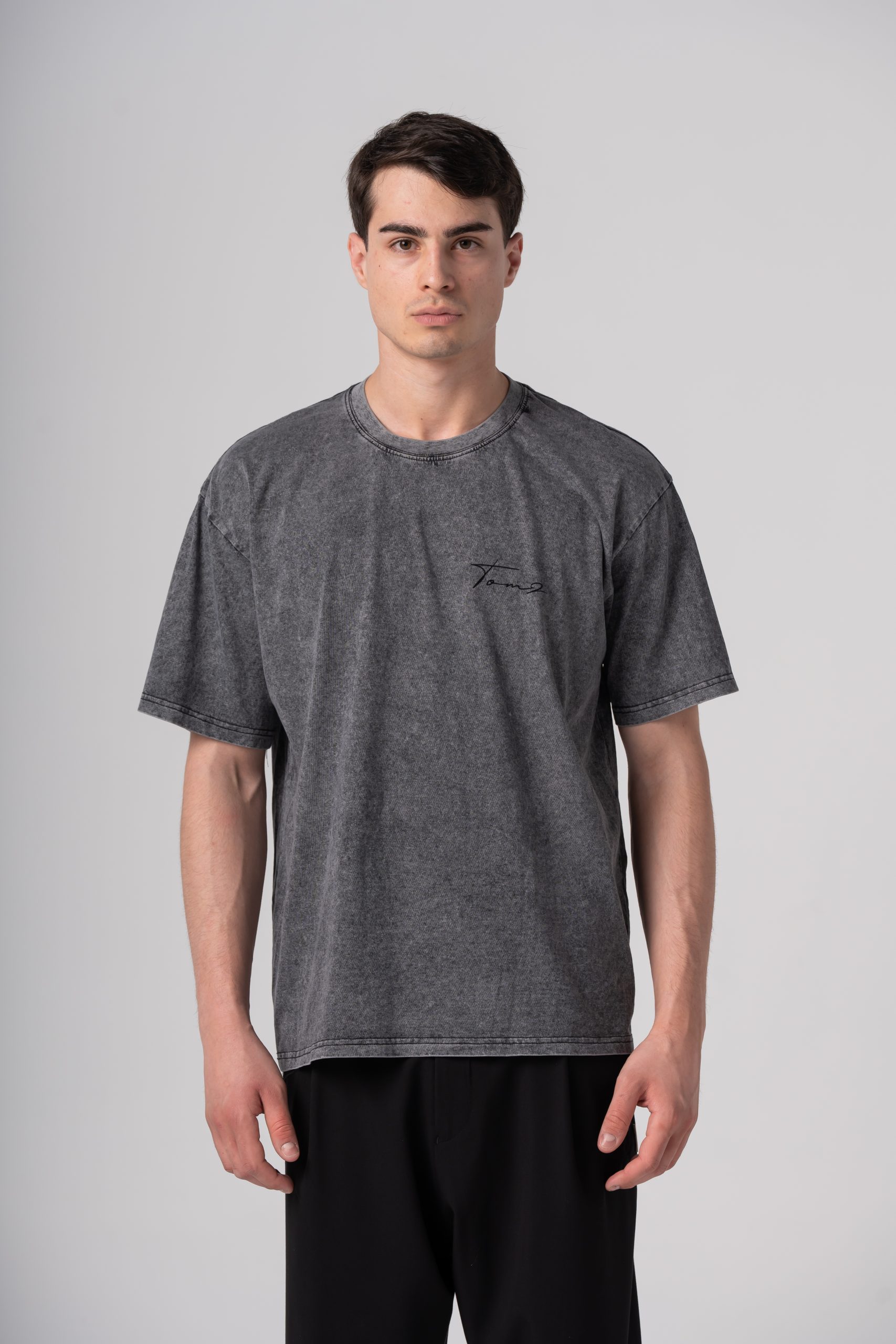 Maison signature unisex t-shirt grey